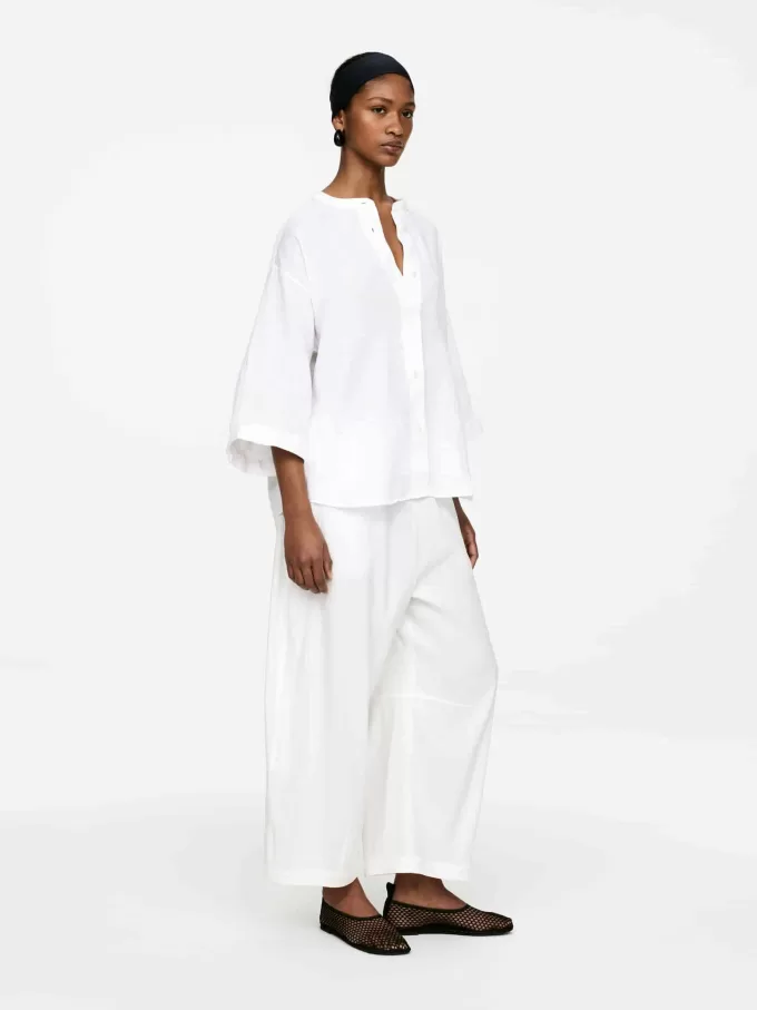 Afslappet linnedskjorte Afslappet linnedskjorte