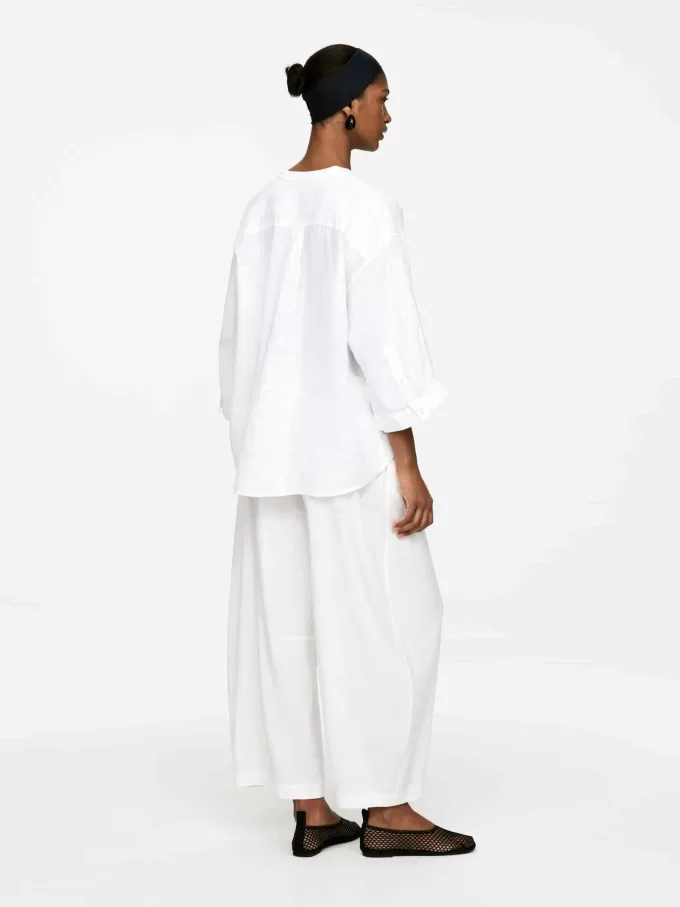 Afslappet linnedskjorte Afslappet linnedskjorte