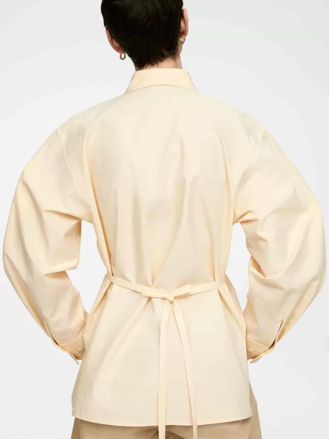 Bæltebluse i bomuld