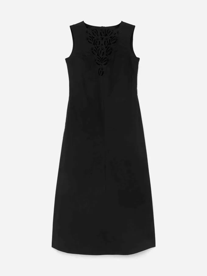 Broderet kjole