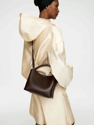 Crossbody taske i læder