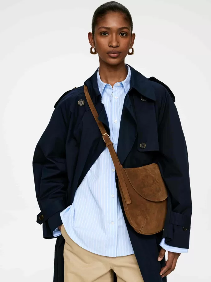 Crossbody taske i ruskind