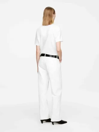 LILY letvægts T-shirt LILY letvægts T-shirt