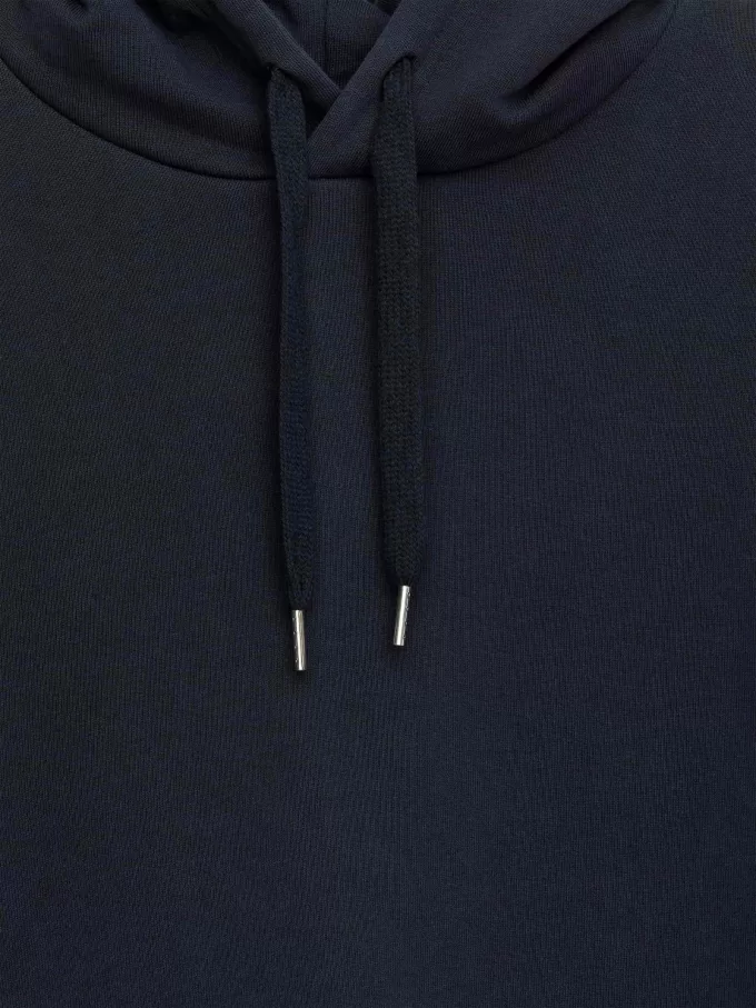 Afslappet hættetrøje