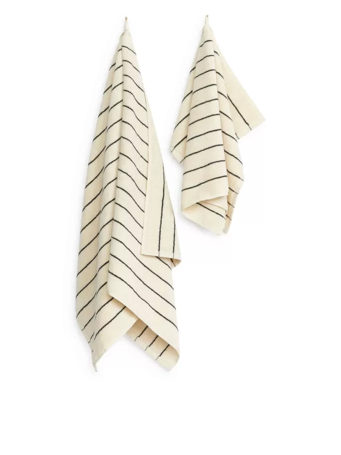 Badehåndklæde 70 x 140 cm