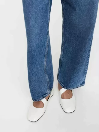 Balletlejligheder i lakeret læder