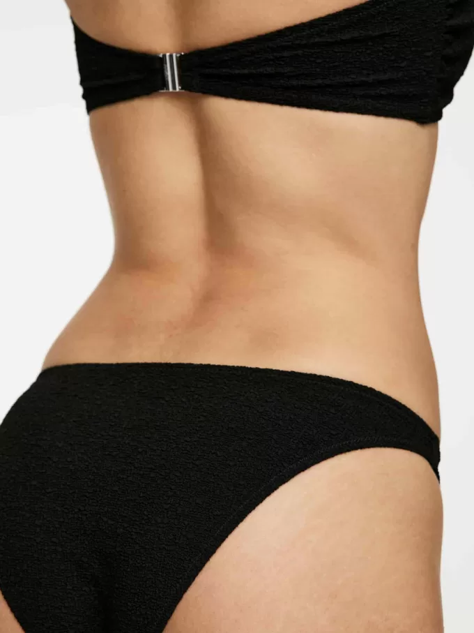 Bikinitrusser med høj talje Bikinitrusser med høj talje