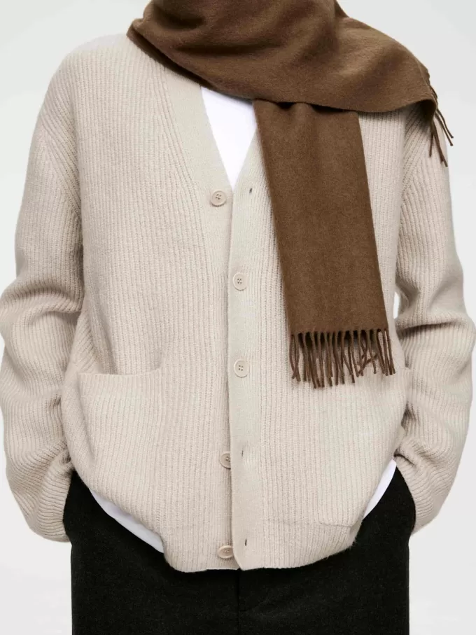 Cardigan med V-hals Cardigan med V-hals