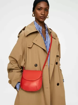 Crossbody taske i læder