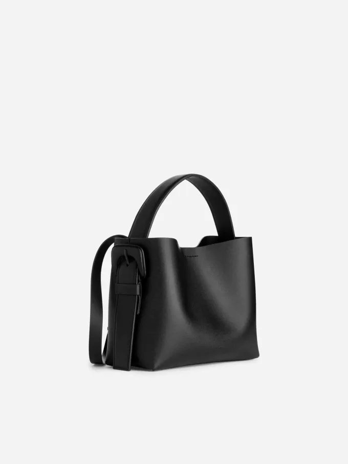 Crossbody taske i læder