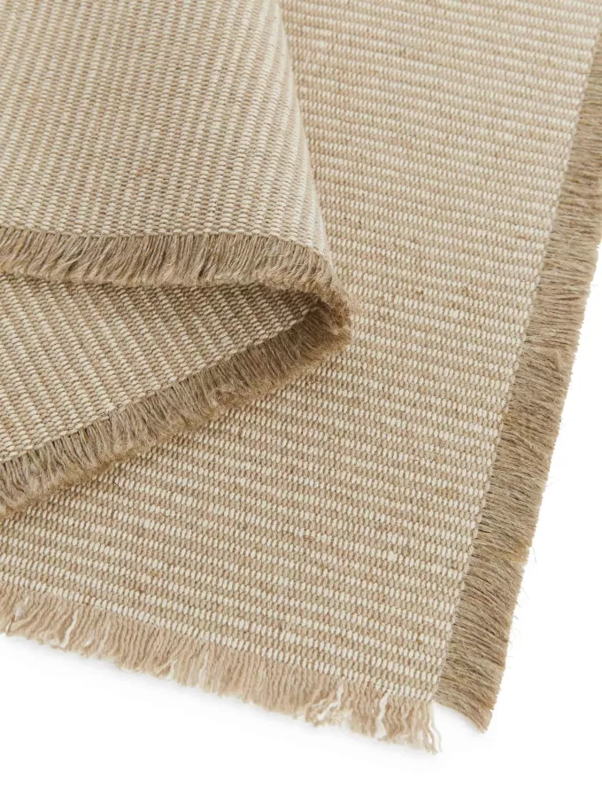 Dækkeserviet i linnedblanding med 2 stk