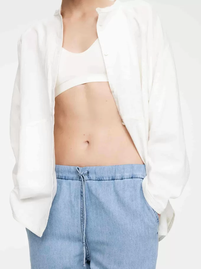 Denimbukser med snoretræk Denimbukser med snoretræk