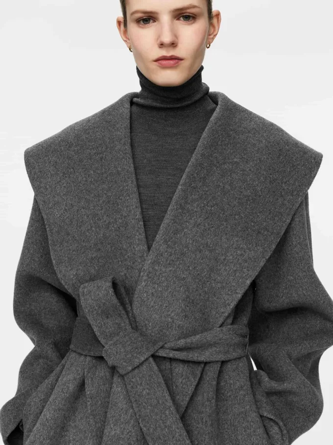 Frakke med sjalkrave