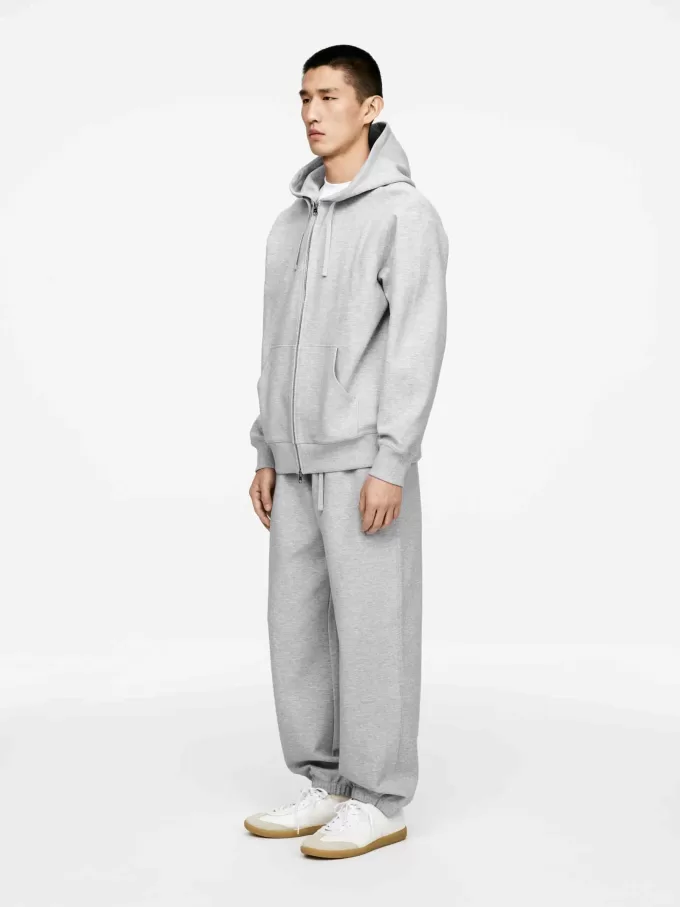 Hættetrøje med lynlås