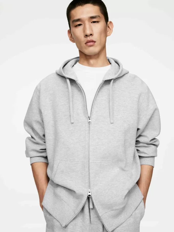 Hættetrøje med lynlås