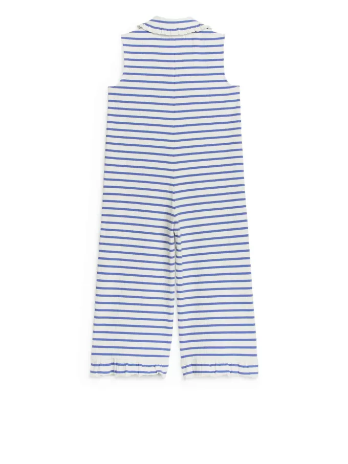 Jumpsuit med flæsekrave Jumpsuit med flæsekrave