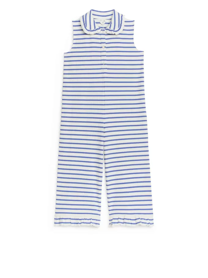 Jumpsuit med flæsekrave Jumpsuit med flæsekrave