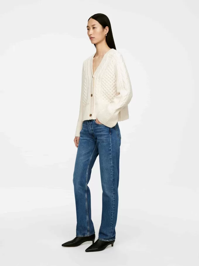 Kabelstrikket uldcardigan Kabelstrikket uldcardigan