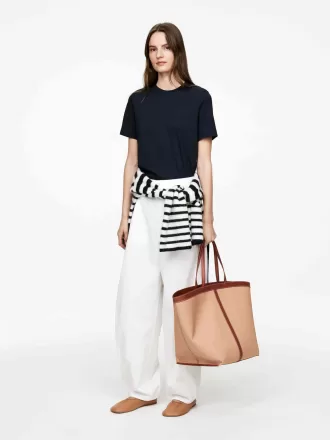 LILY letvægts T-shirt