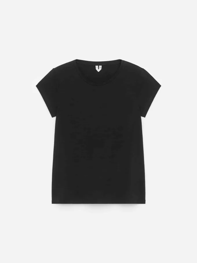LUNA Fitted T-Shirt
