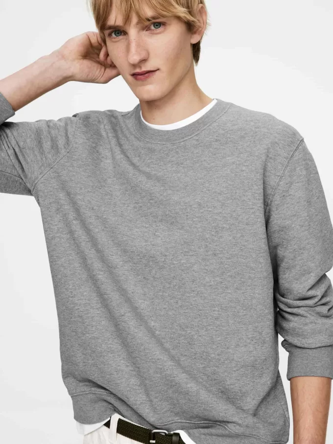 Mid-Weight Sweatshirt Mid-Weight Sweatshirt