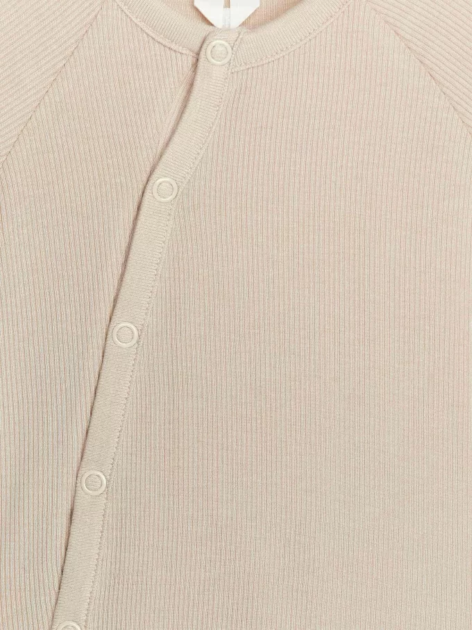 Nyfødt pyjamas med glat rib