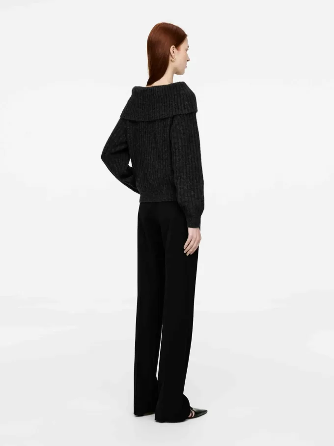 Off-Soulder Rib Jumper