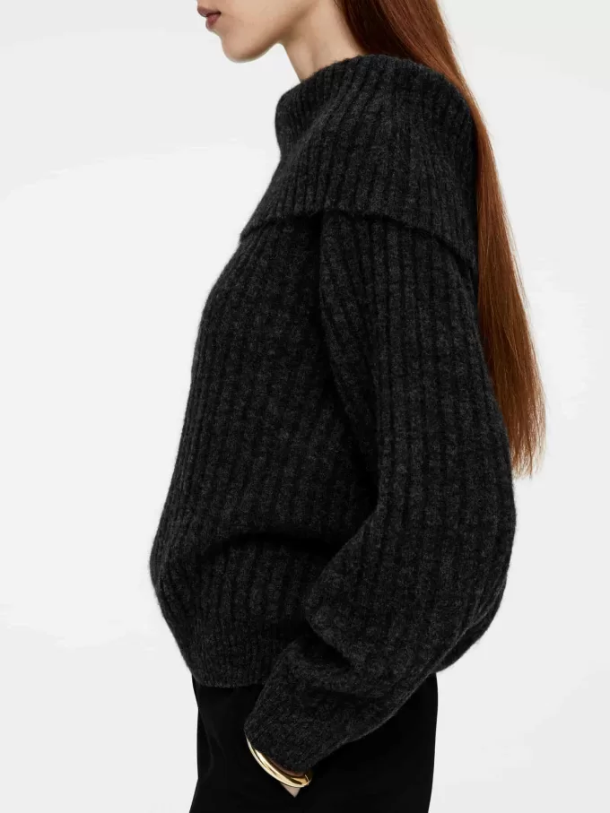 Off-Soulder Rib Jumper