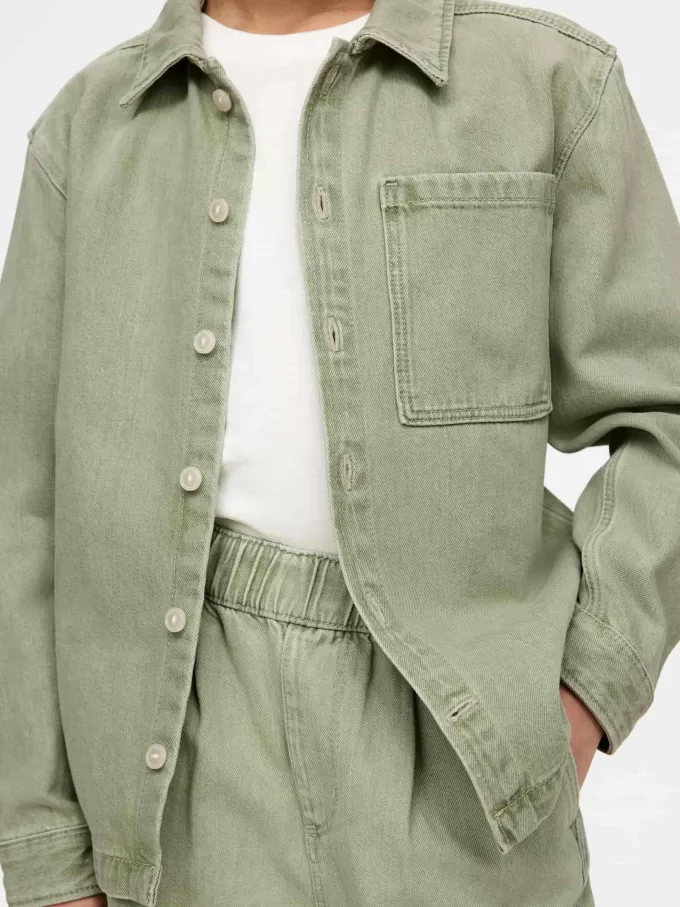 Overtrøje i vasket denim