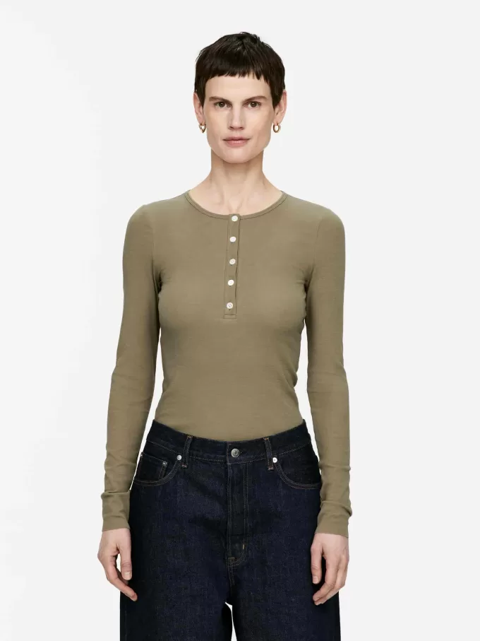 Ribbet Henley Top Ribbet Henley Top