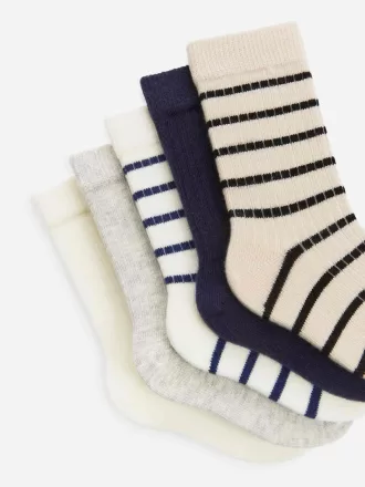 Ribstrikkede babysokker, 5 par Ribstrikkede babysokker, 5 par
