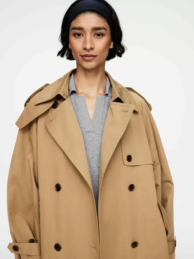 Ribstrikket polokjole