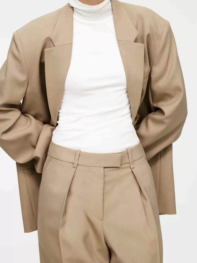 Skræddersyede bukser med høj talje