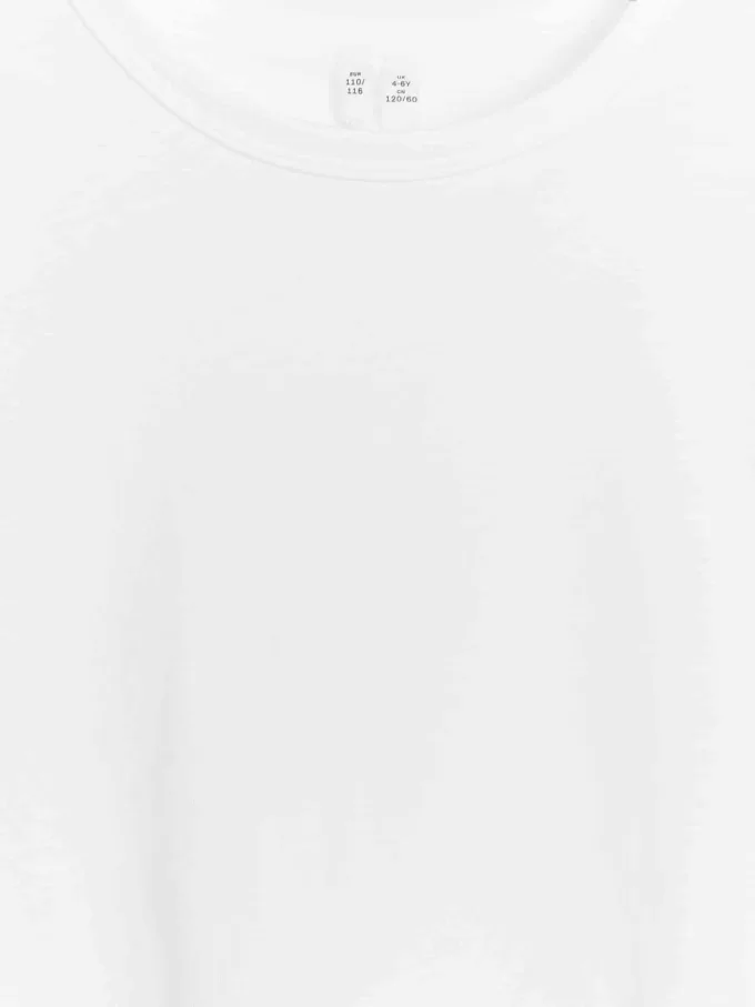 T-shirt med rund hals T-shirt med rund hals