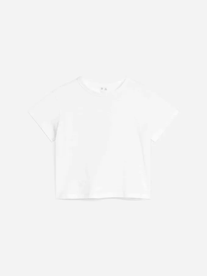 T-shirt med rund hals T-shirt med rund hals