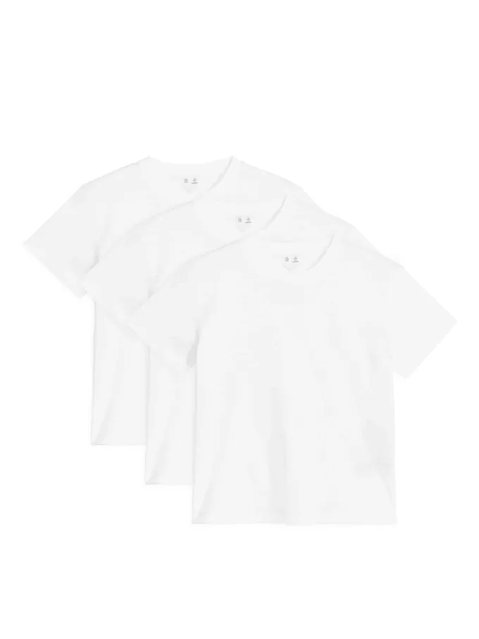 T-shirt med rund hals med 3 stk T-shirt med rund hals med 3 stk