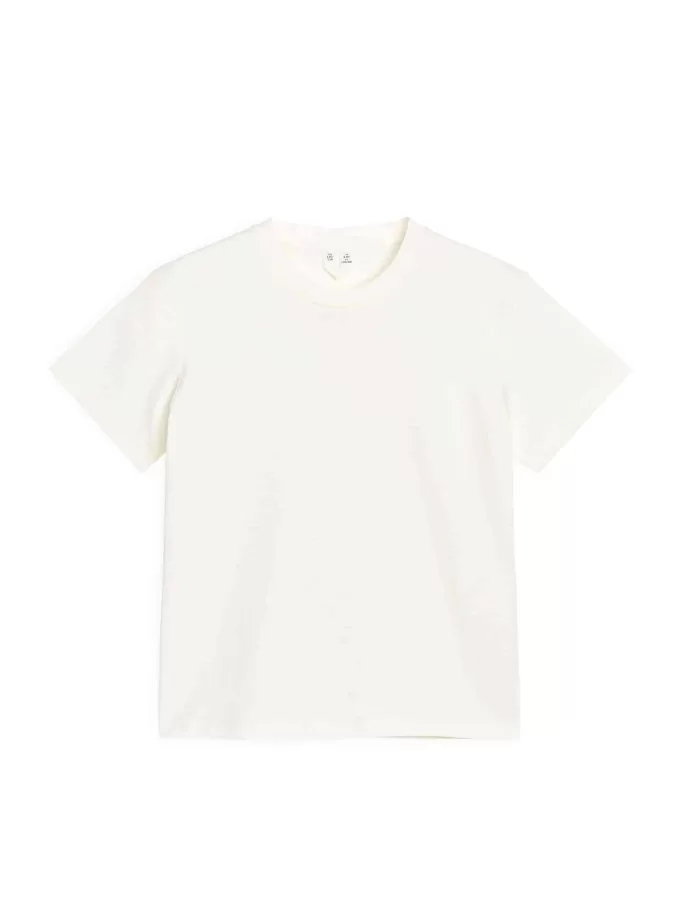 T-shirt med rund hals med 3 stk T-shirt med rund hals med 3 stk