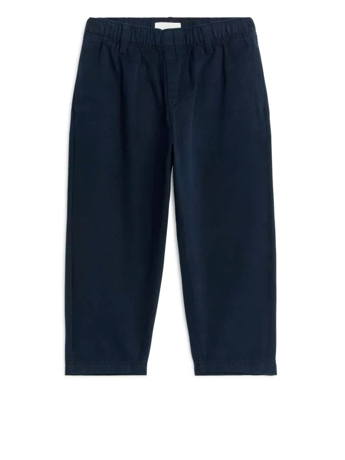 Tilspidsede chinos i bomuld