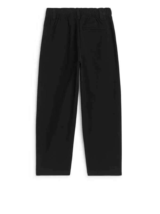 Tilspidsede chinos i bomuld