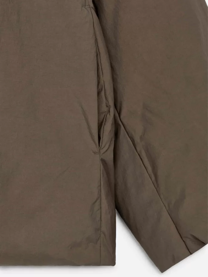 Upcycled dunjakke med høj krave Upcycled dunjakke med høj krave