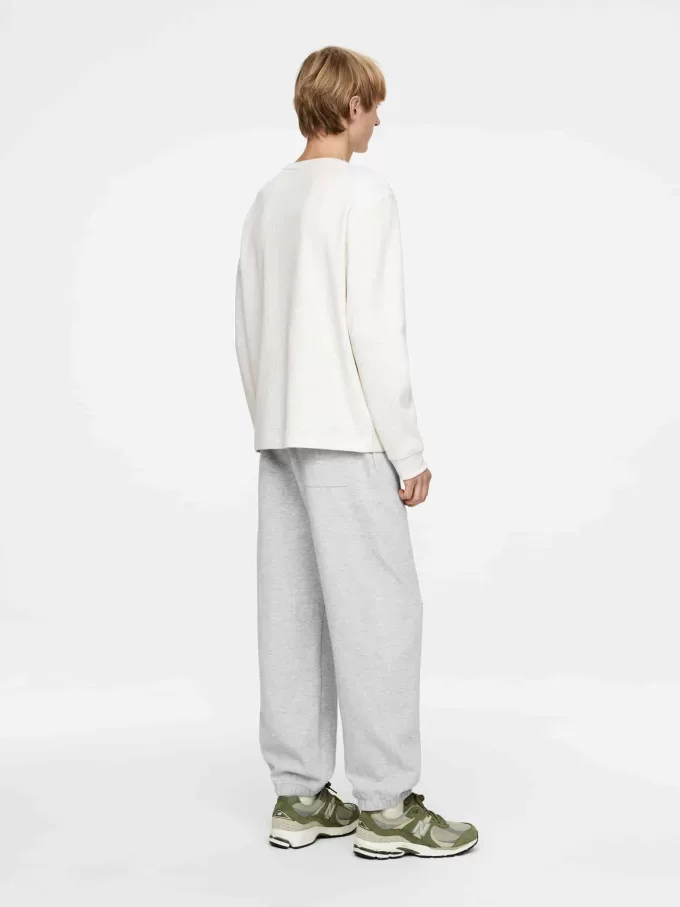 Vaffelstrikket sweatshirt