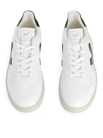 Veja V-10 Trænere