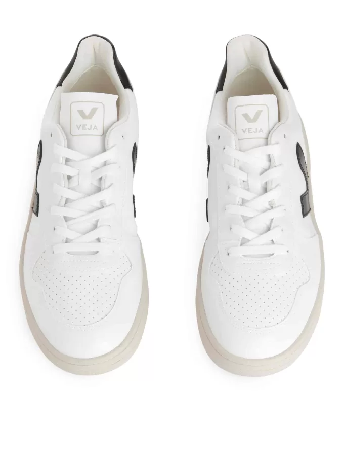 Veja V-10 Trænere